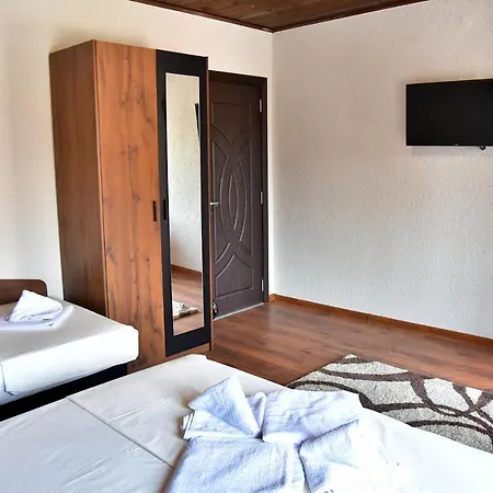 Villa Gerana House