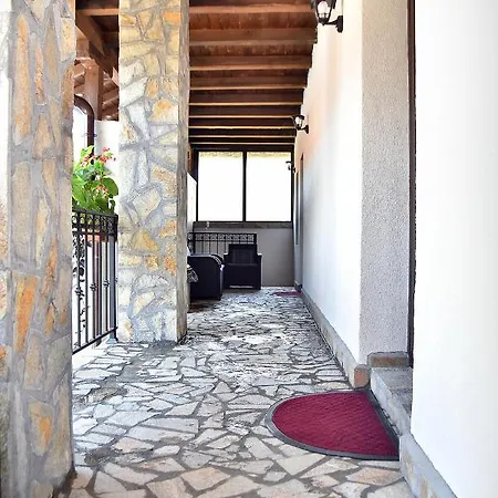 Villa Gerana House