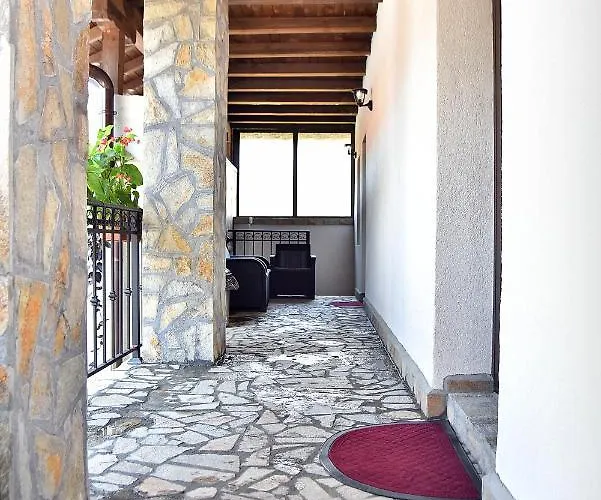 ヴィラ Gerana House